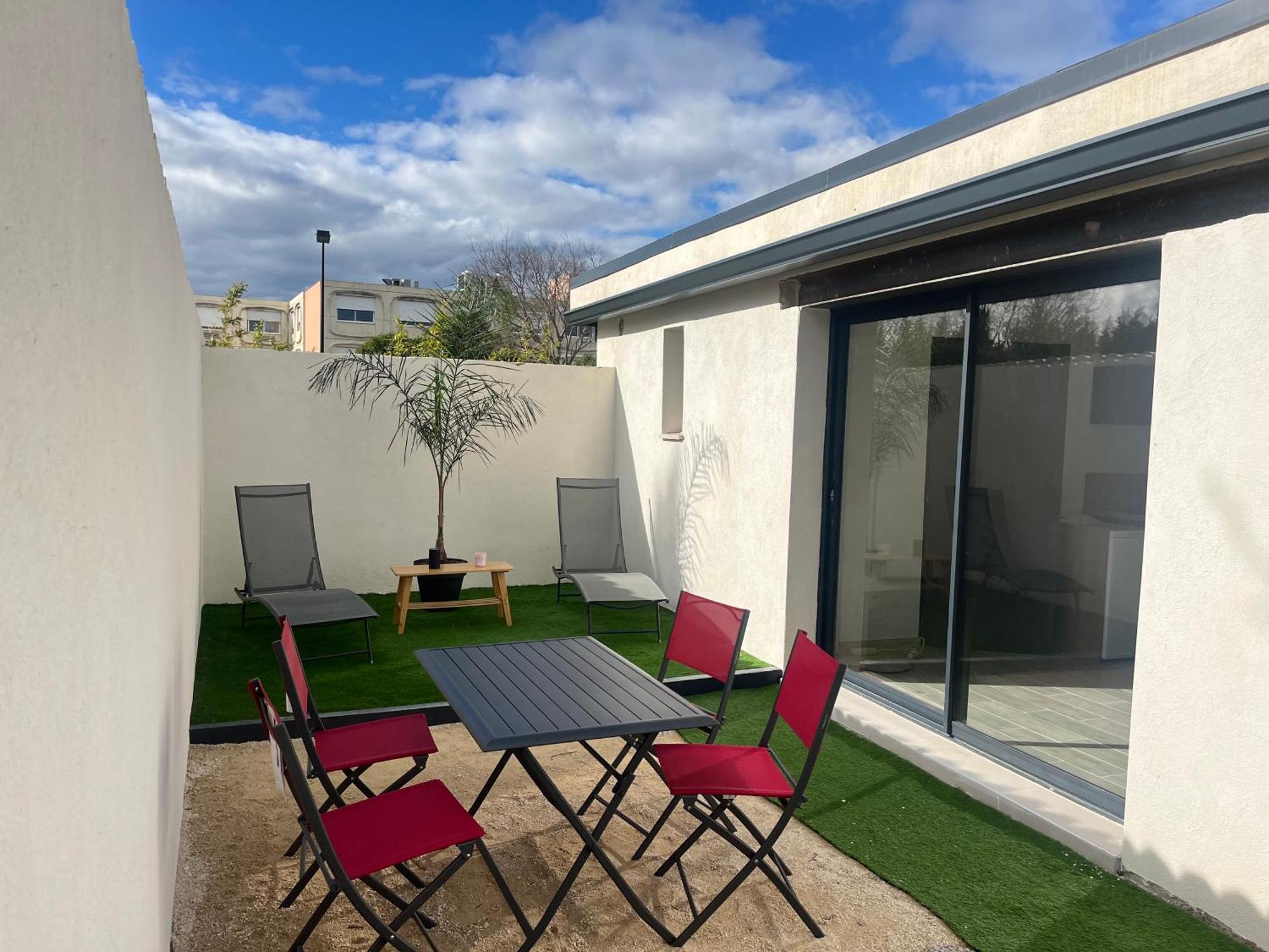 Maison De 40M2 Avec Jardin De 50M2 Orange  Exterior foto