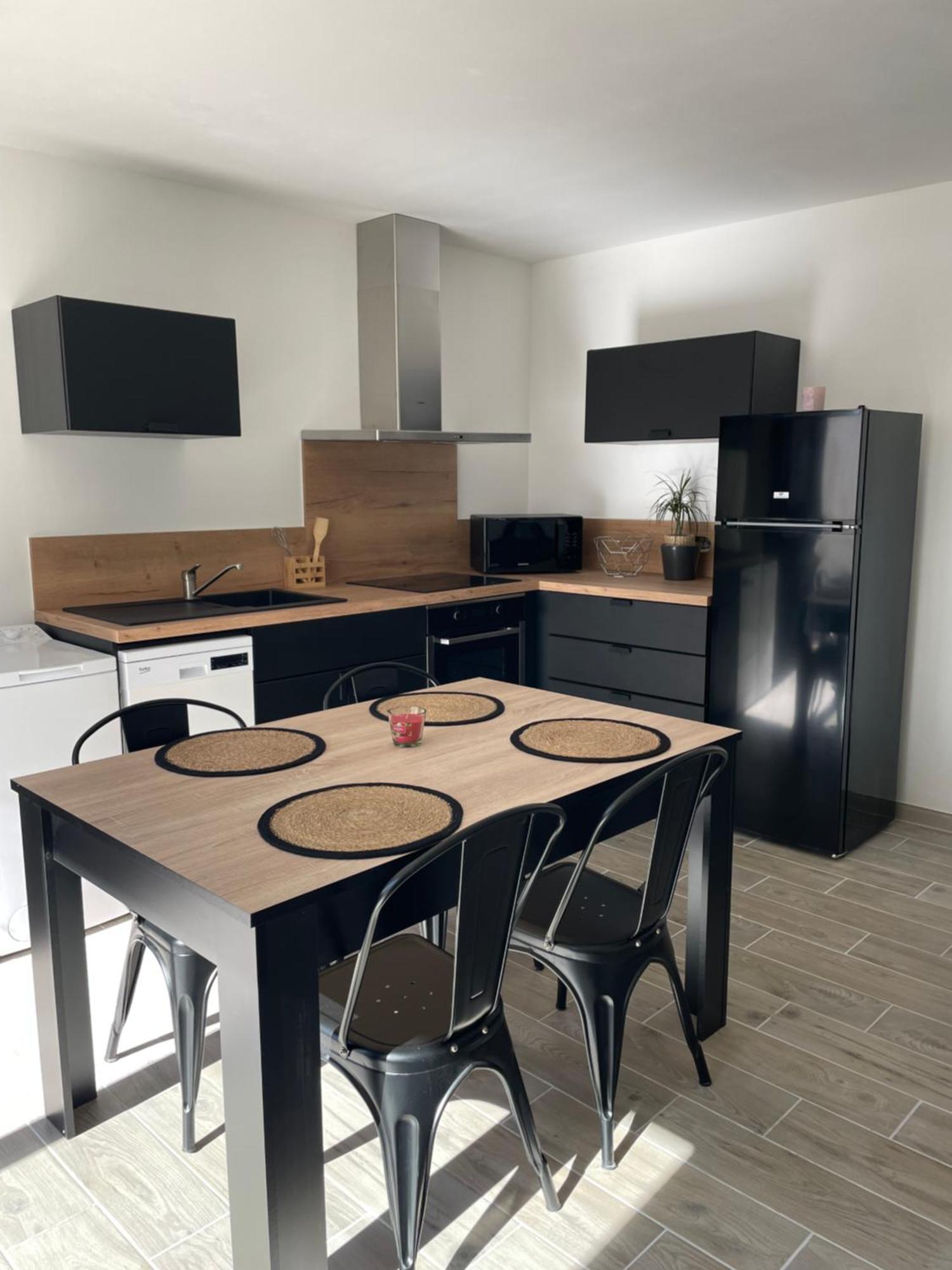 Maison De 40M2 Avec Jardin De 50M2 Orange  Exterior foto
